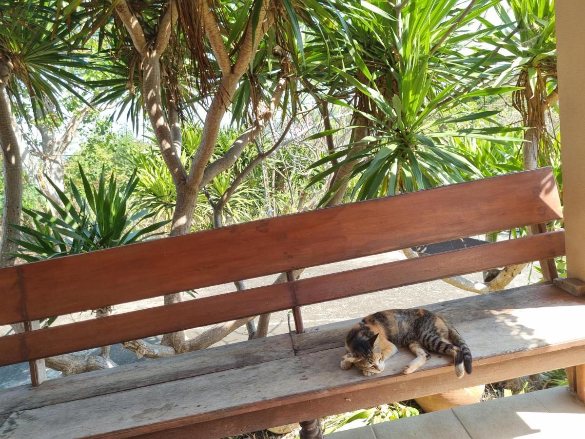 Hello Sichang Bungalow Ko Si Chang Buitenkant foto