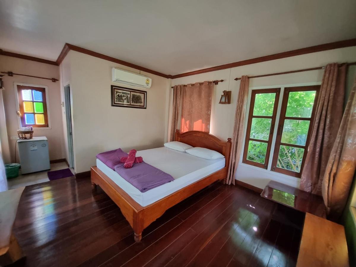 Hello Sichang Bungalow Ko Si Chang Buitenkant foto