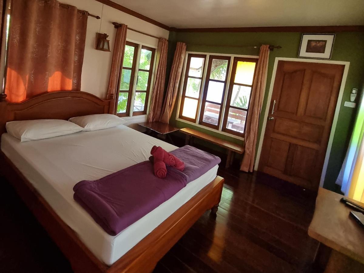 Hello Sichang Bungalow Ko Si Chang Buitenkant foto