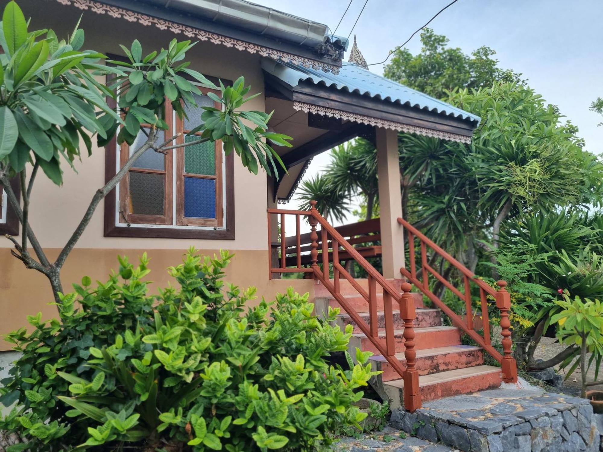 Hello Sichang Bungalow Ko Si Chang Buitenkant foto